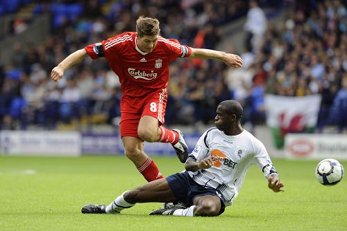 太猛了！随着曼城3-0横扫，英超积分榜如下：枪手仅剩两分优势！（曼城3-0大胜后，英超积分榜更新：阿森纳仅领先2分）